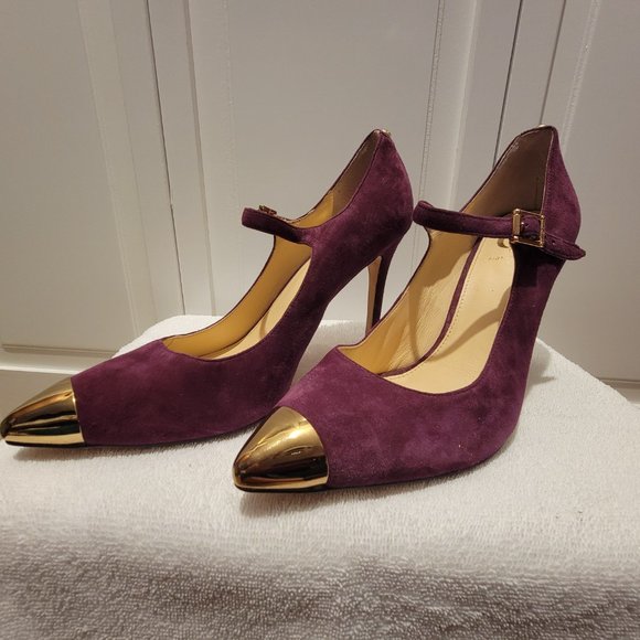 Vince Camuto Gold-Toe Pointed Berry Heels Size 10 - Picture 10 of 10